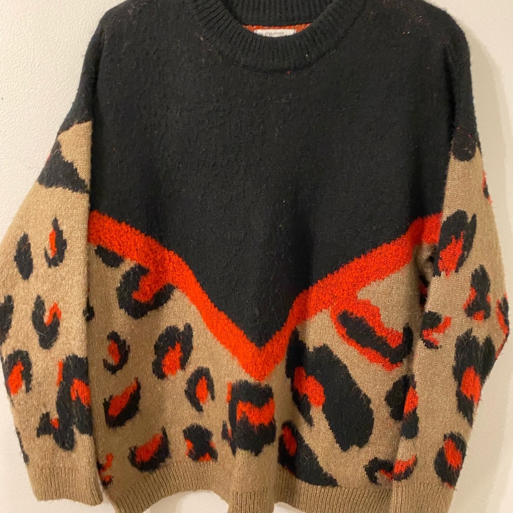 Long sleeve sweater
